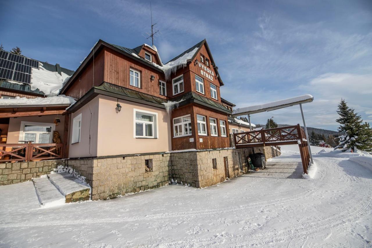 Penzion Vysoka Straz Pec pod Snezkou Exterior photo